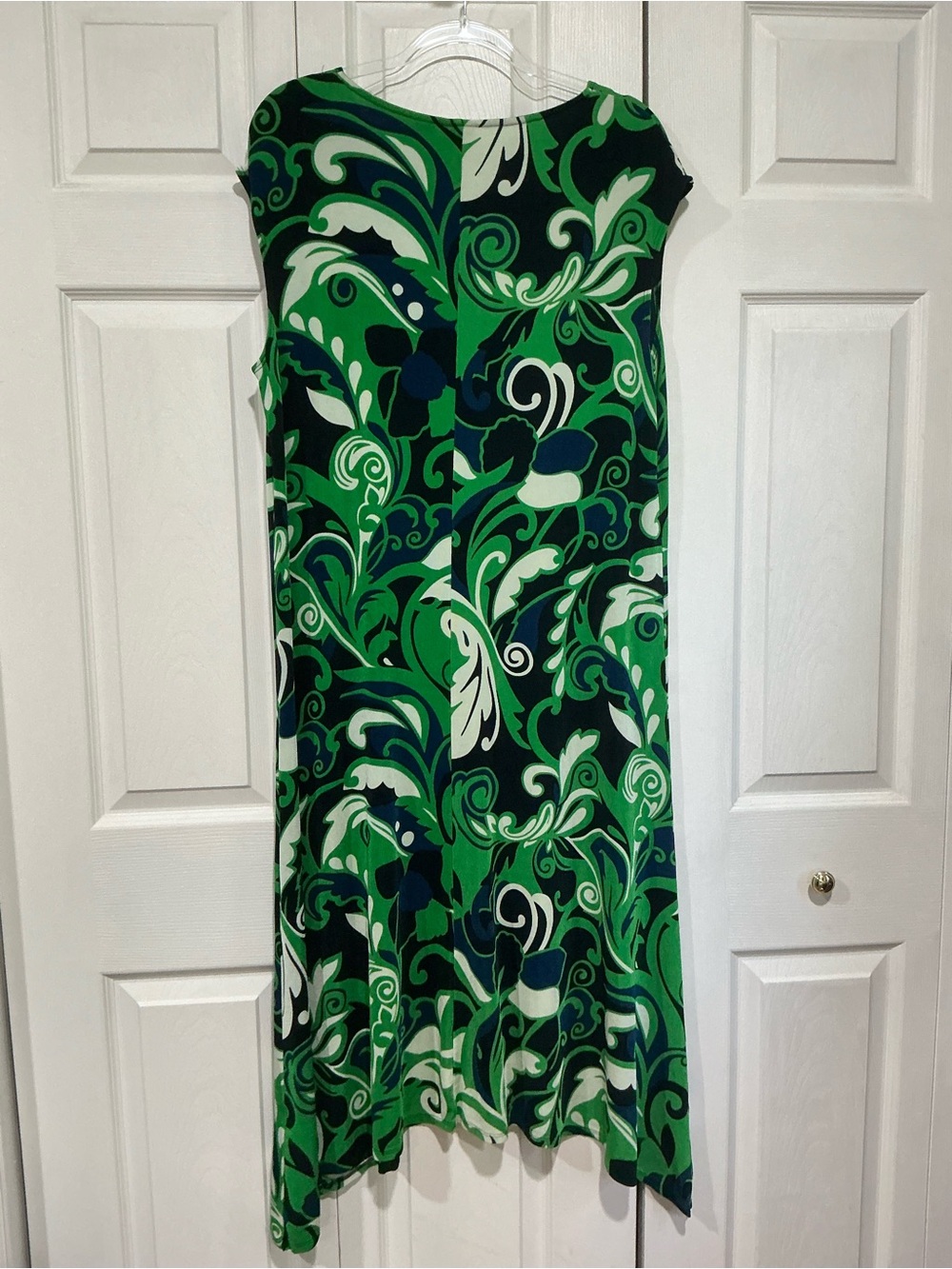 💙 Chico’s Travelers Blue Green White Sleeveless Dress Shark Bite Hem (01568) - Picture 5 of 7